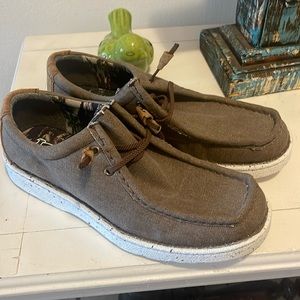 Justin men’s shoes size 9.5